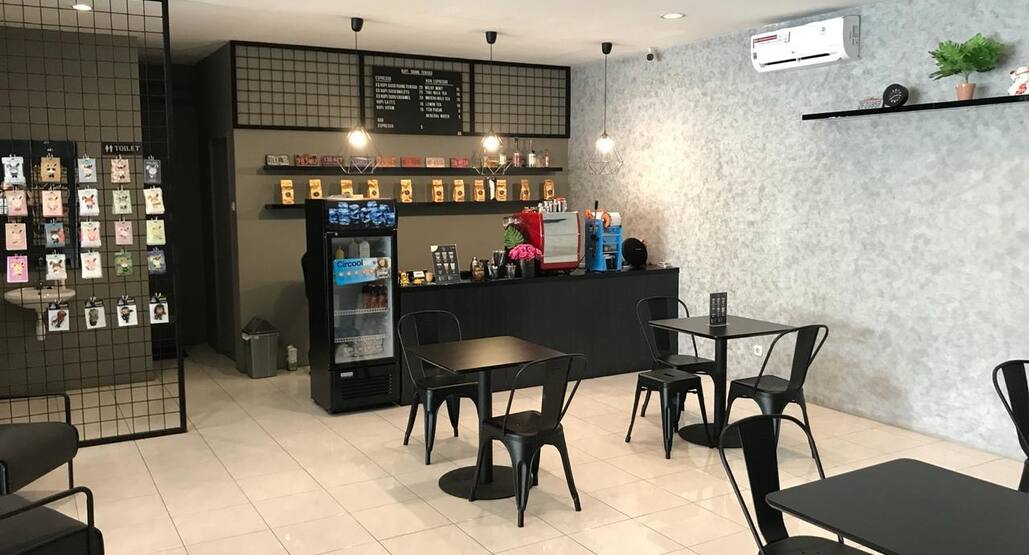 Kopi Ruang Tunggu Pluit Jakarta